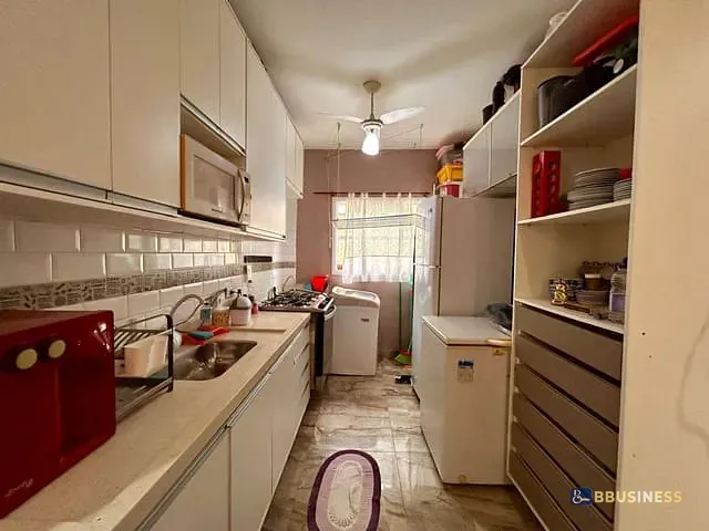 Apartamento 2 quartos e 2 banheiros, à venda ou para alugar, no bairro Maitinga em Bertioga