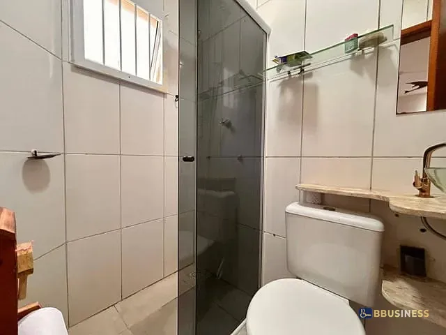 Apartamento 2 quartos e 2 banheiros, à venda ou para alugar, no bairro Maitinga em Bertioga
