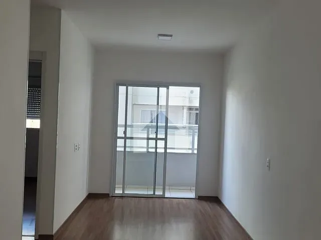 Apartamento 2 quartos e 1 banheiro, para alugar, no bairro Ponte de São João em Jundiaí
