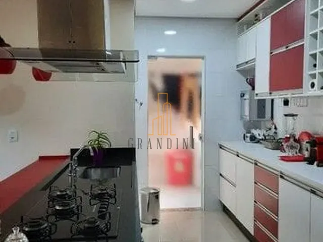Apartamento 2 quartos e 2 banheiros, à venda, no bairro Vila Curuçá em Santo André