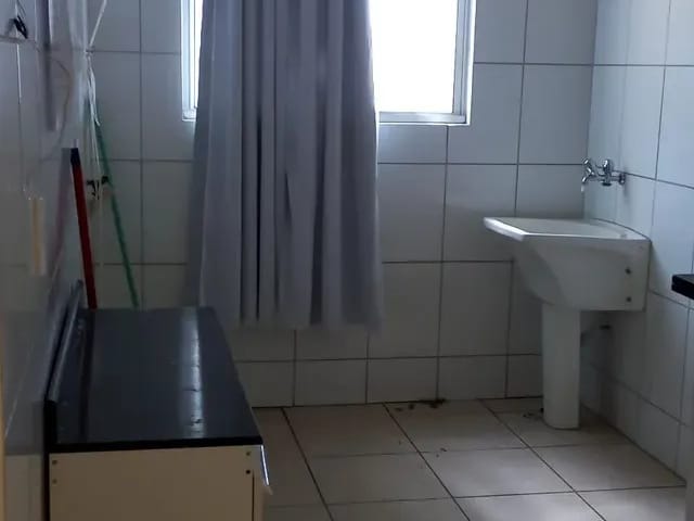 Apartamento à venda, no bairro Campos Elíseos em Taubaté