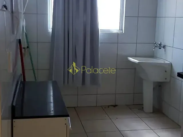 Apartamento à venda, no bairro Campos Elíseos em Taubaté