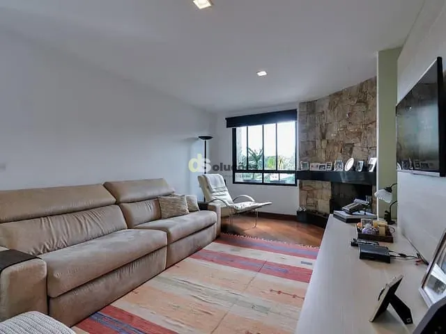 Apartamento 4 quartos e 6 banheiros, à venda ou para alugar, no bairro Santa Cecília em São Paulo