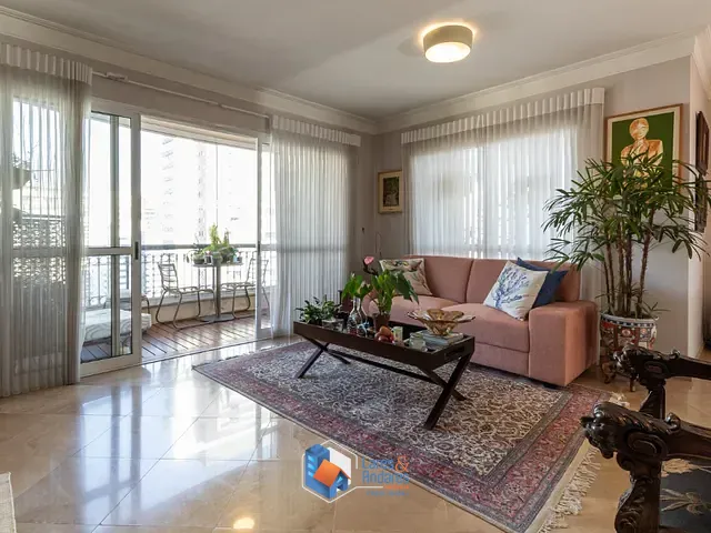 Apartamento com 165m² 2 quartos e 3 banheiros, à venda, no bairro Moema em São Paulo