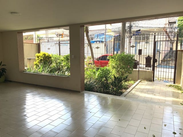 Foto do Apartamento - Irajá -  Ótimo 2 quartos, com vaga de garagem, area de serviço grande, na Rua Honorio de Almeida 87, Rio de Janeiro/RJ | Hilmar