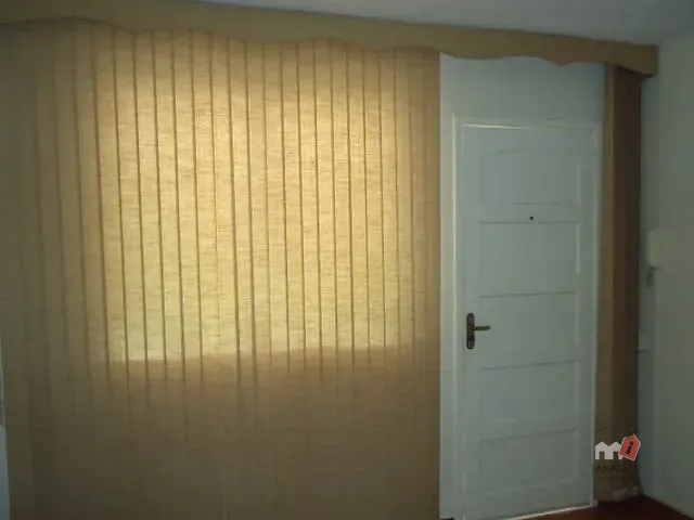 Apartamento 1 quarto e 1 banheiro, à venda ou para alugar, no bairro Bingen em Petrópolis