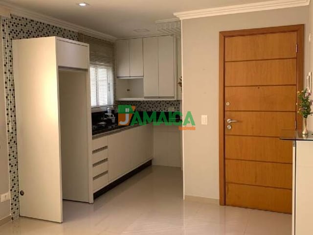 Apartamento 1 quarto e 2 banheiros, para alugar, no bairro Água Verde em Curitiba
