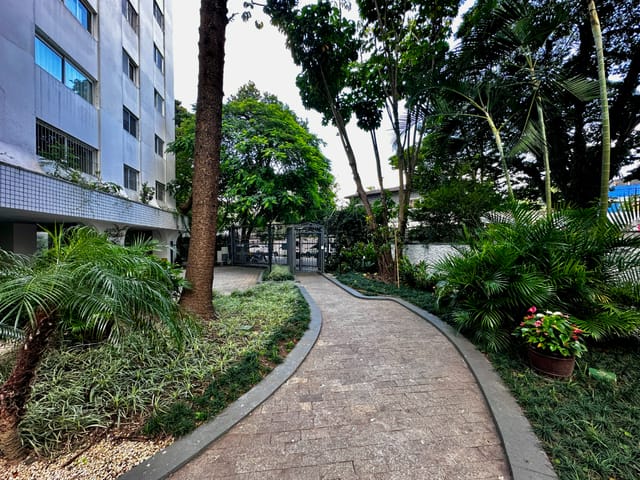 Foto do Apartamento - Apartamento tipo para venda em Campo Belo com 3 quartos, 82m² | Lares e Andares Imóveis