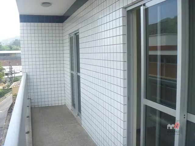 Apartamento 2 quartos e 1 banheiro, para alugar, no bairro Cascatinha em Petrópolis