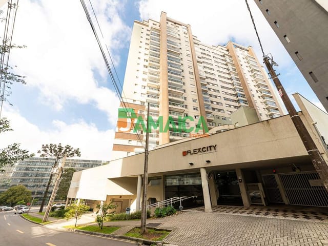Apartamento 2 quartos e 3 banheiros, para alugar, no bairro CRISTO REI em Curitiba