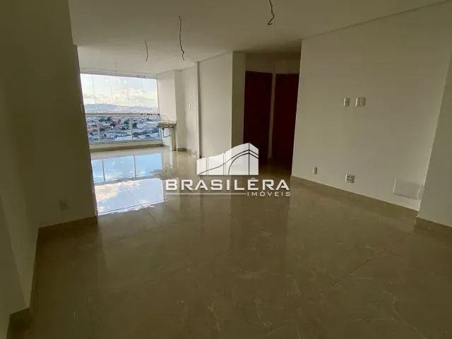 Apartamento 3 quartos e 3 banheiros, à venda, no bairro Setor Coimbra em Goiânia