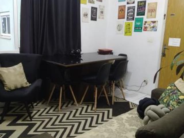 Foto do Apartamento - Residencial Laçador - Bem localizado e seguro! com 2 dormitórios,  1 banheiro, 1 sala e 1 vaga de garagemAgende sua visita conosco! | UP Imóveis