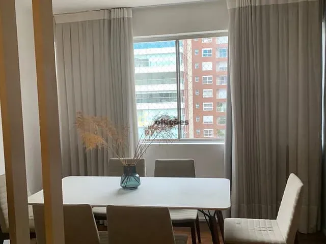 Apartamento 3 quartos e 2 banheiros, para alugar, no bairro Itaim Bibi em São Paulo