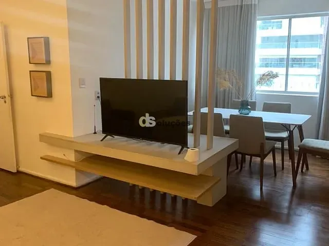 Apartamento 3 quartos e 2 banheiros, para alugar, no bairro Itaim Bibi em São Paulo