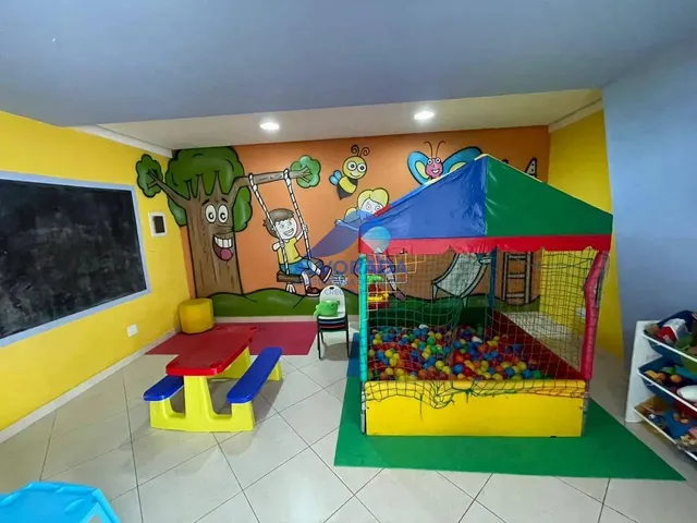Apartamento com 10m² 2 quartos e 2 banheiros, para alugar, no bairro Jardim América em São José Dos Campos