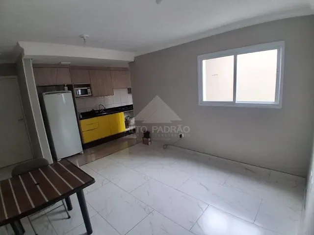 Apartamento 2 quartos e 1 banheiro, à venda, no bairro Vila Nossa Senhora das Vitórias em Mauá
