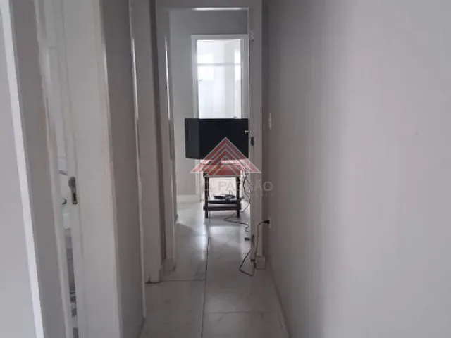 Apartamento 2 quartos e 1 banheiro, à venda, no bairro Vila Nossa Senhora das Vitórias em Mauá