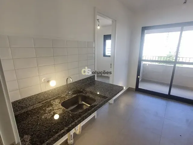 Apartamento 1 quarto e 2 banheiros, à venda, no bairro Vila Olímpia em São Paulo