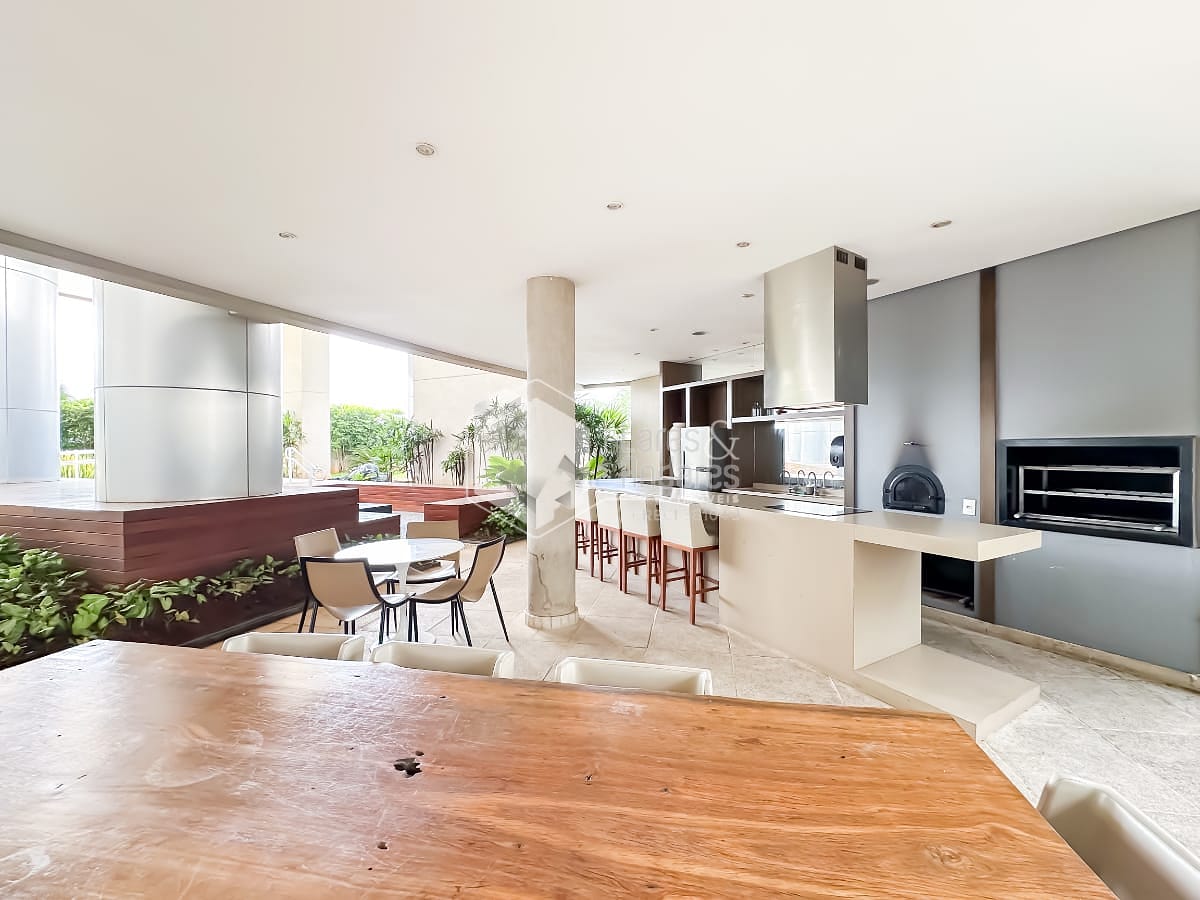 Apartamento à venda com 1 quarto, 52m² - Foto 32