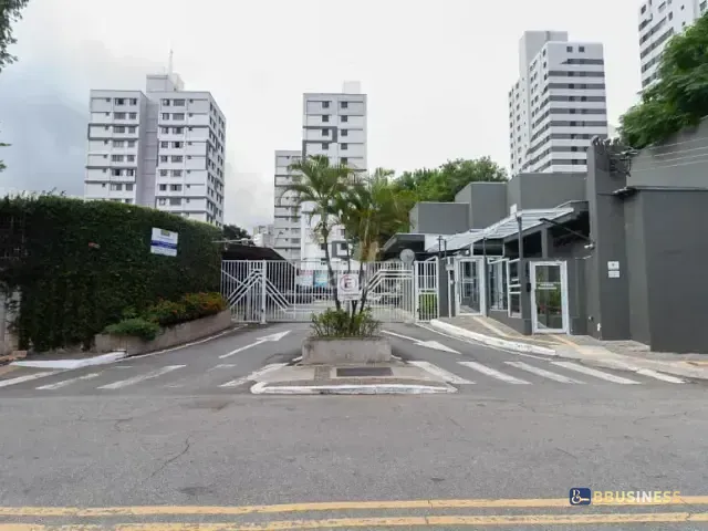 Apartamento 2 quartos e 1 banheiro, à venda, no bairro Brás em São Paulo
