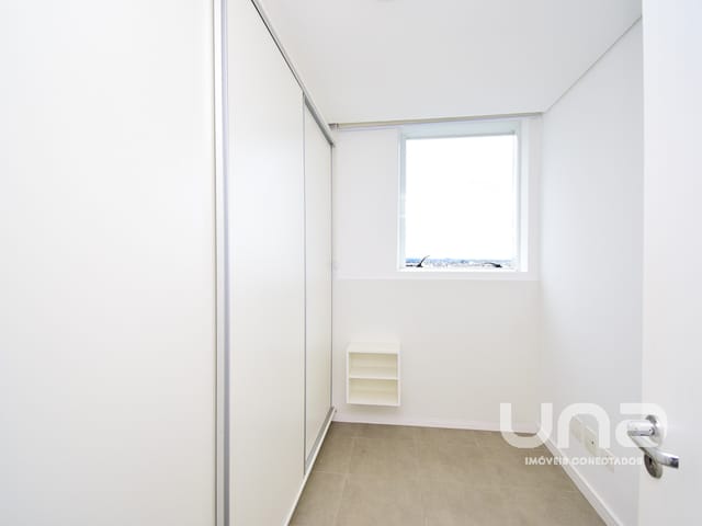 Apartamento 2 quartos e 1 banheiro, à venda, no bairro Centro Cívico em Curitiba