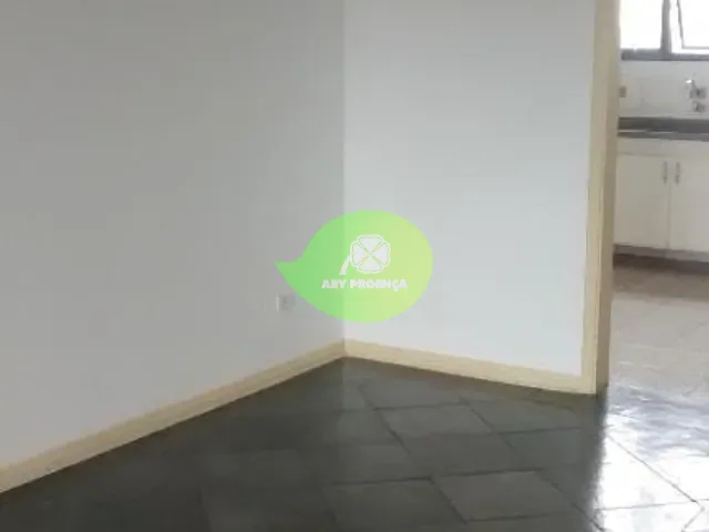 Apartamento 2 quartos e 1 banheiro, para alugar, no bairro Vila Jardini em Sorocaba