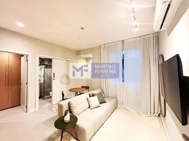 Apartamento com 60m² 2 quartos e 2 banheiros, à venda, no bairro Ipanema em Rio de Janeiro