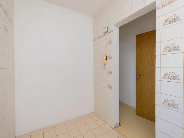 Apartamento 2 quartos e 1 banheiro, para alugar, no bairro Areal em Pelotas