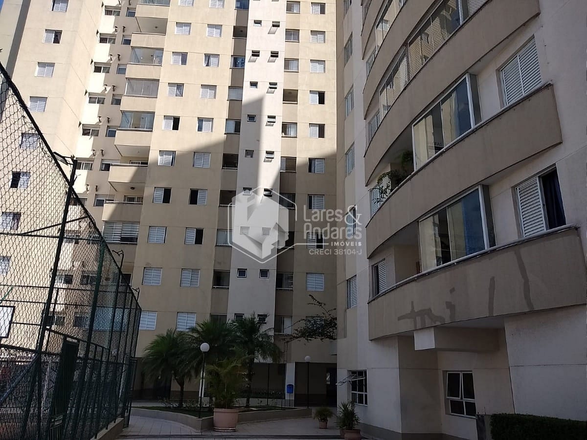 Apartamento à venda com 2 quartos, 65m² - Foto 3