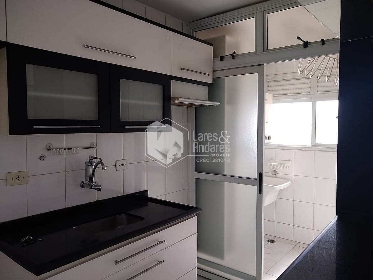 Apartamento à venda com 2 quartos, 65m² - Foto 15