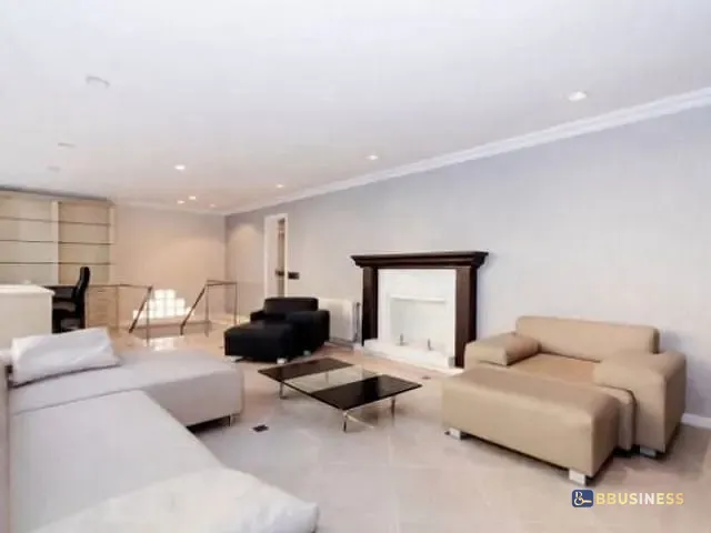 Cobertura / Penthouse 1 quarto e 1 banheiro, à venda, no bairro Auxiliadora em Porto Alegre