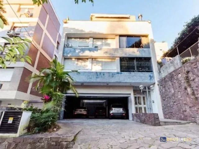 Cobertura / Penthouse 1 quarto e 1 banheiro, à venda, no bairro Auxiliadora em Porto Alegre