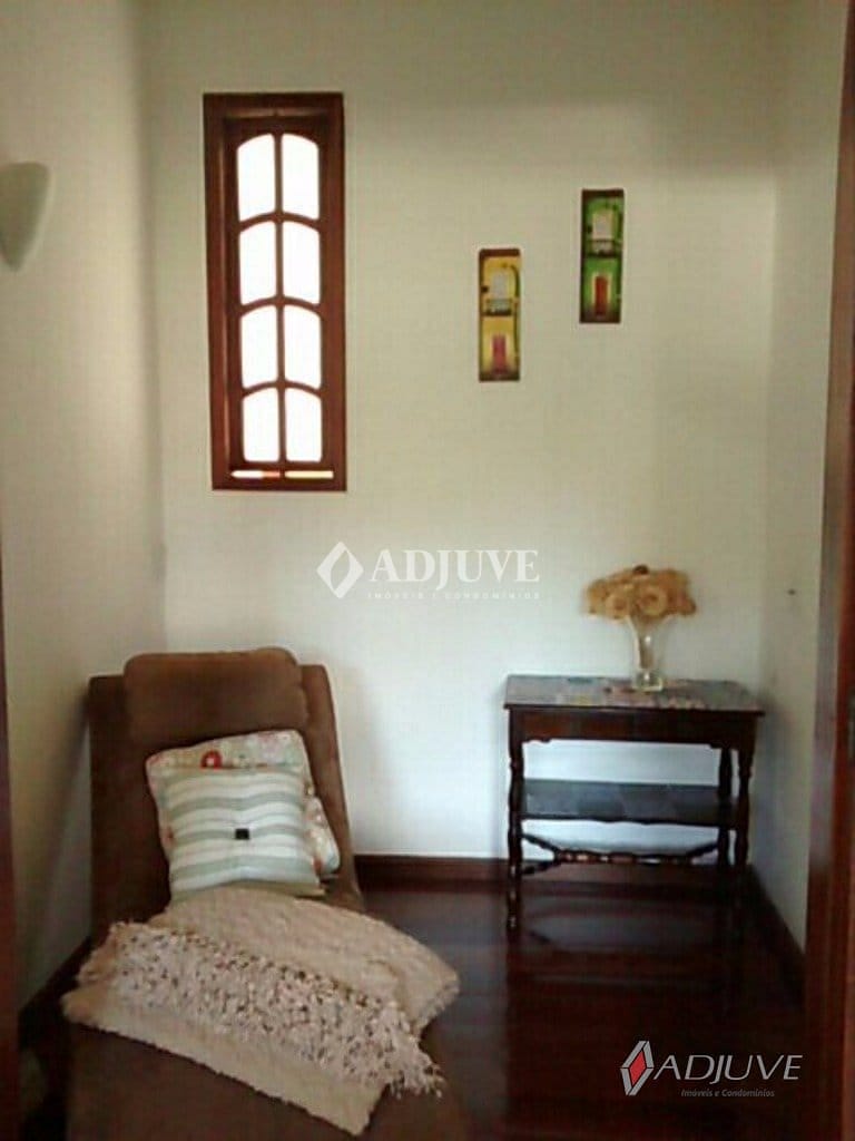 Apartamento à venda com 2 quartos, 90m² - Foto 4