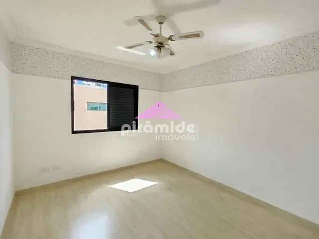 Apartamento com 127m² 4 quartos e 3 banheiros, à venda, no bairro Jardim Esplanada em São José dos Campos