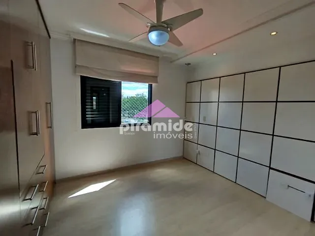 Apartamento com 127m² 4 quartos e 3 banheiros, à venda, no bairro Jardim Esplanada em São José dos Campos