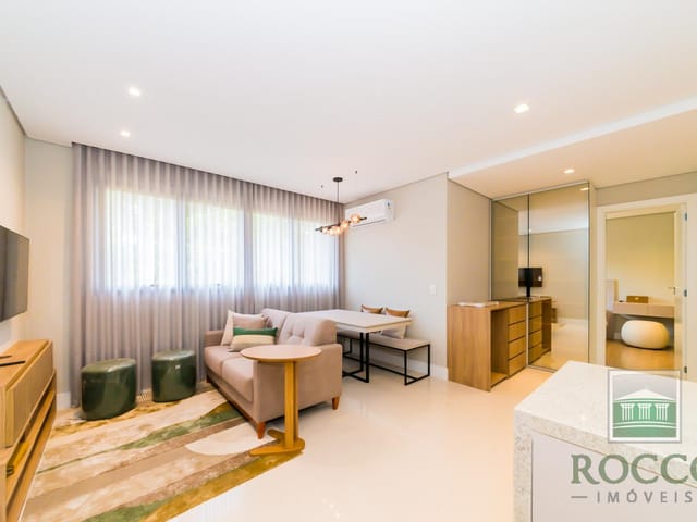 Apartamento 1 quarto e 2 banheiros, para alugar, no bairro São Francisco em Curitiba