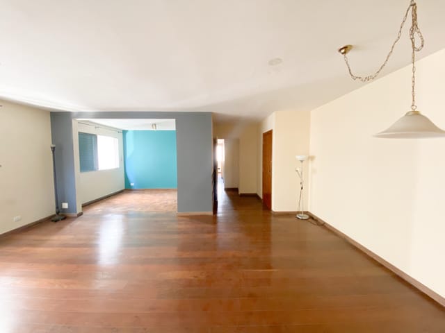Foto do Apartamento - Apartamento tipo para venda em Jardim América com 2 quartos, sendo 1 suíte, 113m² | Lares e Andares Imóveis