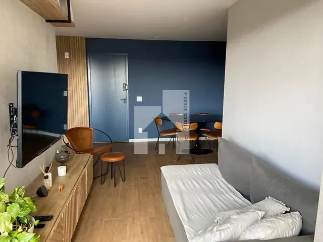 Apartamento 2 quartos e 1 banheiro, à venda, no bairro Medeiros em Jundiaí