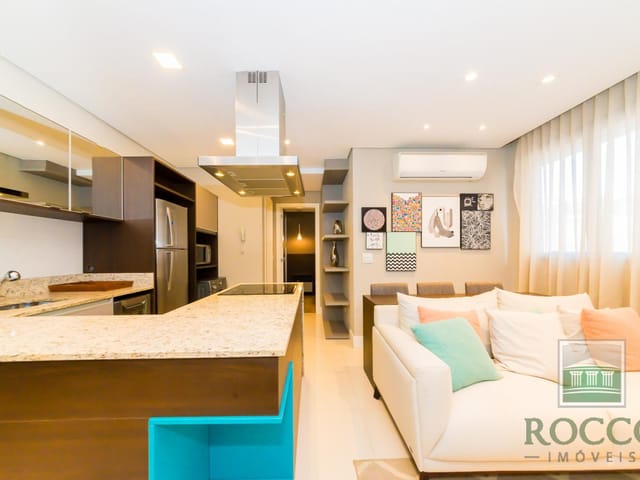 Apartamento 1 quarto e 2 banheiros, para alugar, no bairro São Francisco em Curitiba