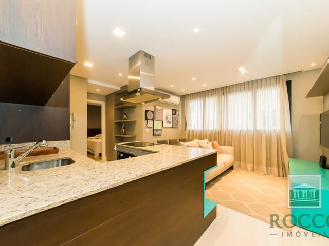 Apartamento 1 quarto e 2 banheiros, para alugar, no bairro São Francisco em Curitiba