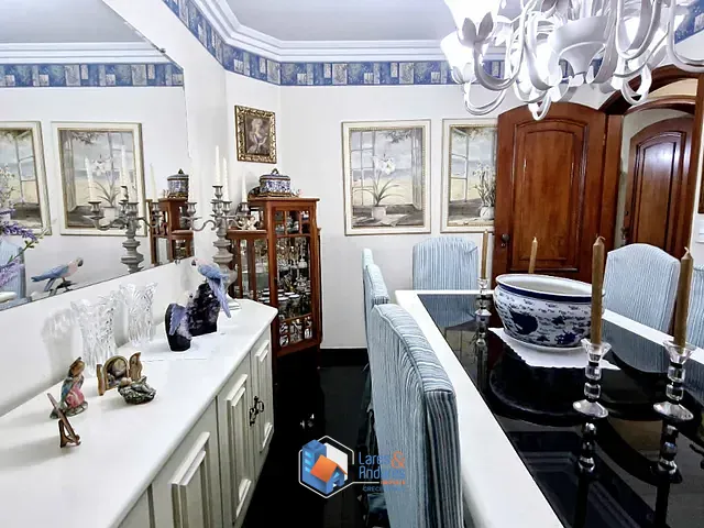 Apartamento com 900m² 4 quartos e 5 banheiros, à venda, no bairro Campo Belo em São Paulo