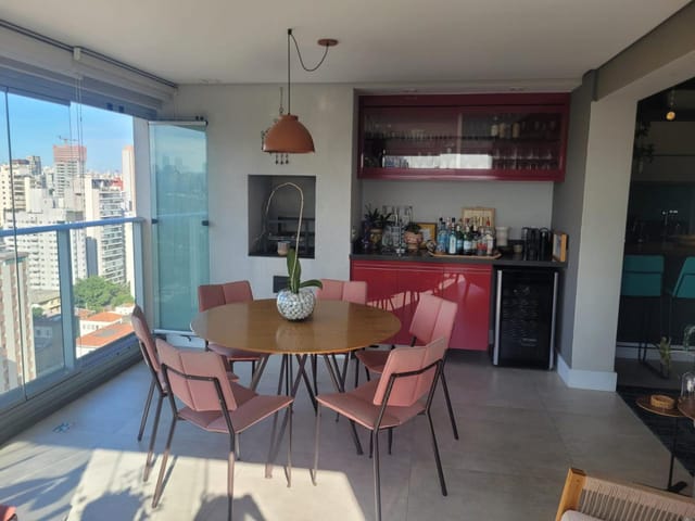Foto do Apartamento - Apartamento tipo para venda em Pinheiros com 2 quartos, sendo 2 suítes, 90m² | Lares e Andares Imóveis
