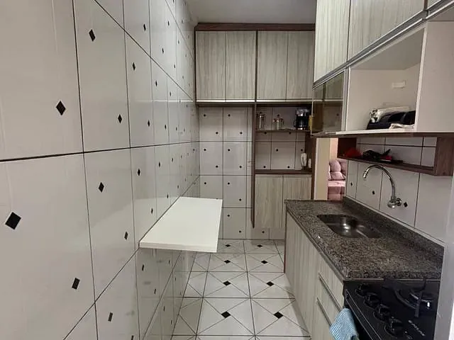 Apartamento com 51m² 2 quartos e 1 banheiro, à venda, no bairro Jardim Petrópolis em Cotia