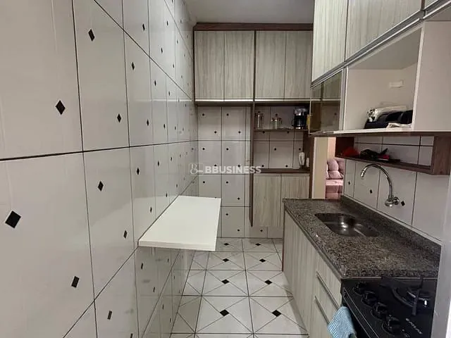 Apartamento com 51m² 2 quartos e 1 banheiro, à venda, no bairro Jardim Petrópolis em Cotia
