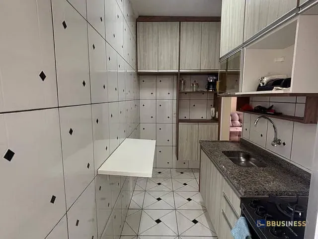 Apartamento com 51m² 2 quartos e 1 banheiro, à venda, no bairro Jardim Petrópolis em Cotia