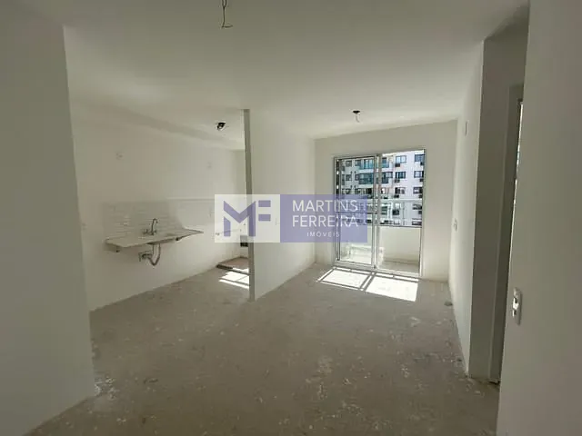 Apartamento 2 quartos e 1 banheiro, à venda, no bairro Recreio dos Bandeirantes em Rio de Janeiro