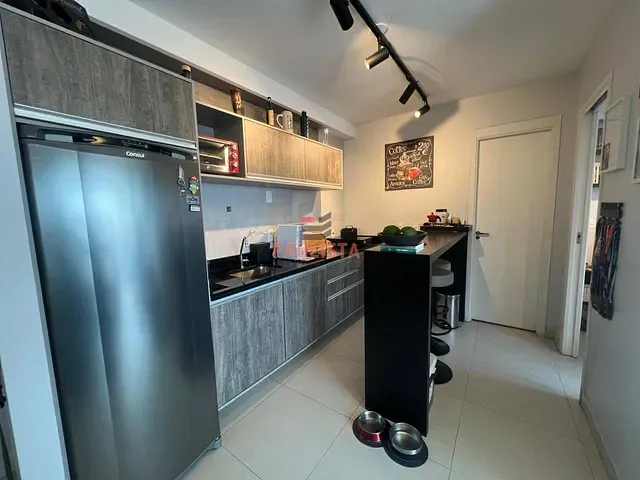 Apartamento 1 quarto e 1 banheiro, à venda, no bairro Saúde em São Paulo