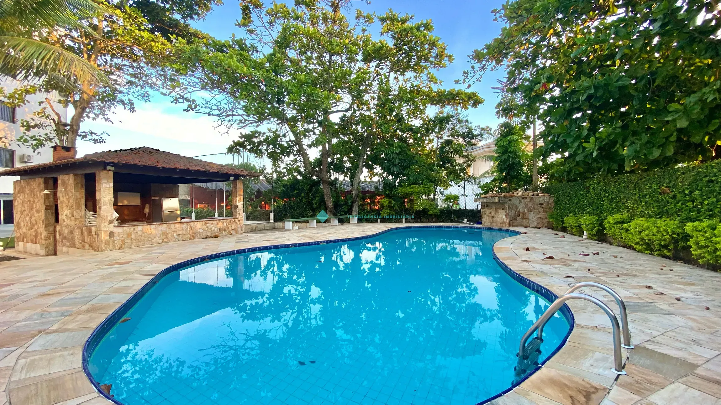 Apartamento, 2 quartos, 74 m² - Foto 2