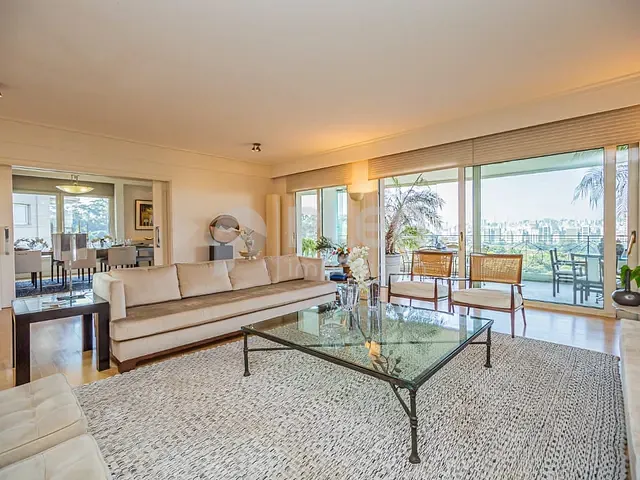 Apartamento 4 quartos e 6 banheiros, à venda, no bairro Cidade Jardim em São Paulo