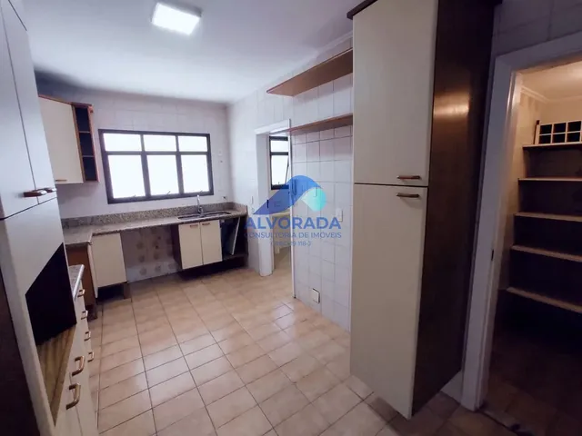 Apartamento com 156m² 4 quartos e 3 banheiros, à venda, no bairro Altos do Esplanada em São José Dos Campos